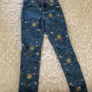Girls graphic emoji jeans